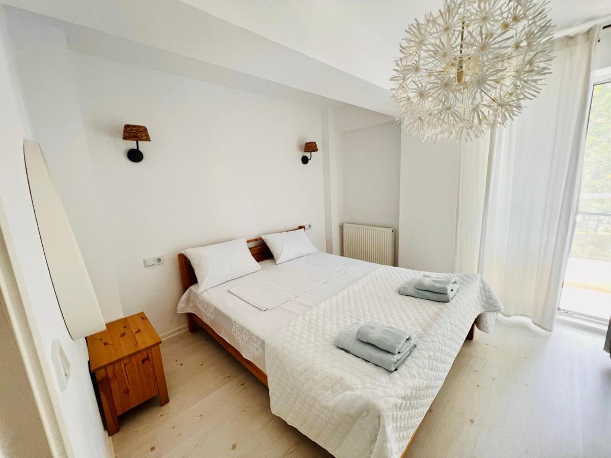 Apartamento The Airport Loft Otopeni Exterior foto